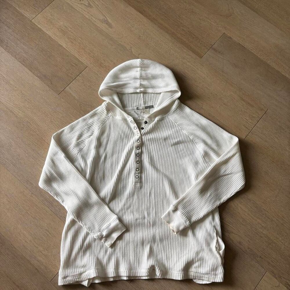 Unbranded Women's White and Cream Hoodie